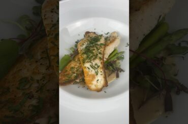 Pan Seared Tilapia Fillets with a French Beurre Blanc Sauce #shorts #food #seafoodrecipe #cooking