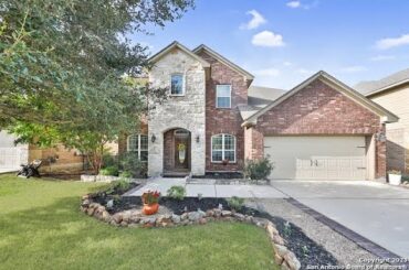 Residential for sale - 10740 Barnsford Ln, Helotes, TX 78023