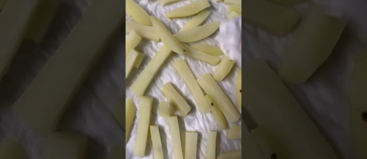 "Crispy French Fries Recipe"it’s very simple asmr cooking #shorts#viral#trending#likes#
