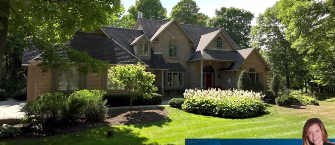 Lisa Fayle Just Listed | 27 Timberlane Crt, Courtice | Clarington Homes For Sale Lisa Fayle Just Listed | 27 Timberlane Crt, Courtice | Clarington Homes For Sale