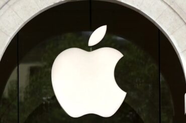 Apple says iPhone 12 meets EU radiation standards