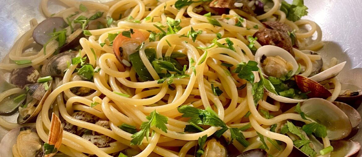 La bouffe en Italie c’est top level. J’avais jamais goûté les pasta alla vongole avant mais c’était si excellent que je suis devenir obsédée par ce plat depuis