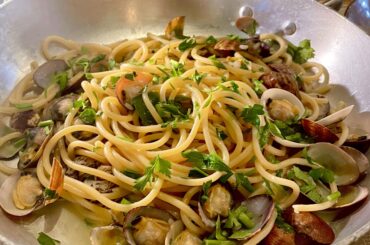 La bouffe en Italie c’est top level. J’avais jamais goûté les pasta alla vongole avant mais c’était si excellent que je suis devenir obsédée par ce plat depuis
