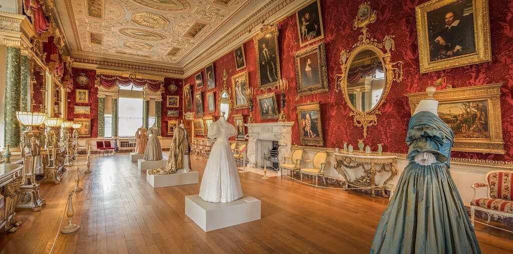 The Gallery inside Harewood House, England [2500x1667]