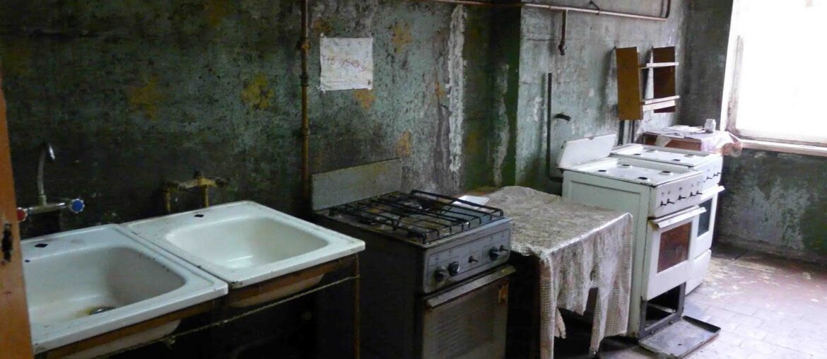 Bare kitchen in a Russian slum