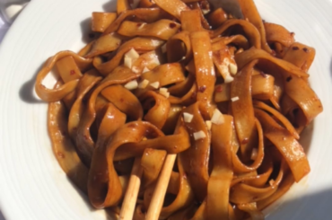 Chilli garlic oil Pasta 🤍