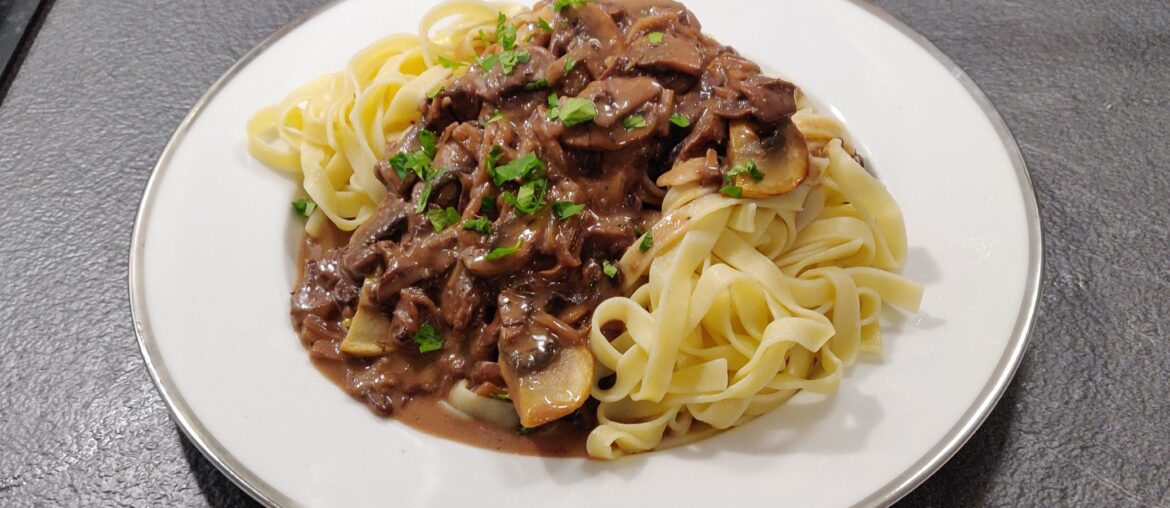 Tagliatelle et sa sauce crème champignons