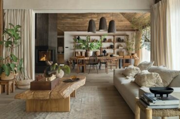 Living room of an old house in Pomerania, Poland. [2000x1255]