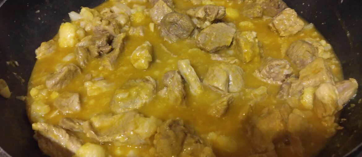 Curry maison au porc et au chou-fleur