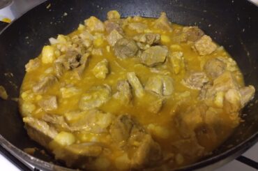 Curry maison au porc et au chou-fleur