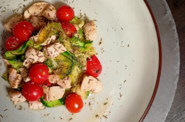 Tagliatelles Courgettes - Poulet - Tomates cerises