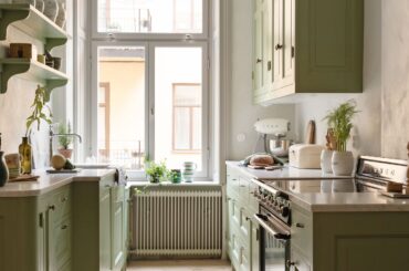 Apartment galley kitchen in a late 19th-century building next to the Mariatorget city park, Södermalm, central Stockholm, Sweden [2200x3300]