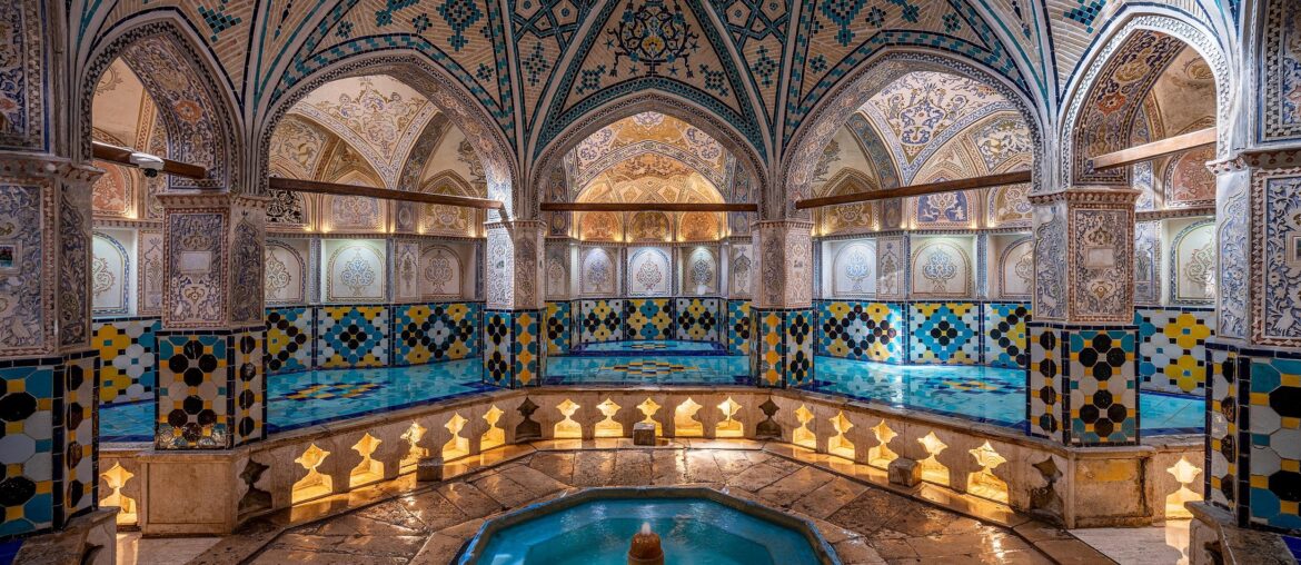 Sultan Amir Ahmad Bathhouse. Built in the 16th century, a Safavid Persian public work in Kashan, Iran.[2491x2048]