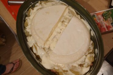 Tartiflette en grande et petites terrines