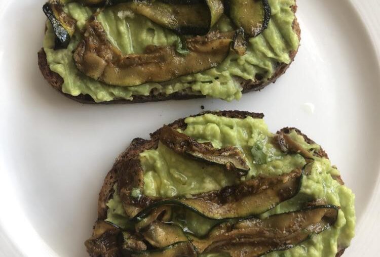 Eggplant Avocado bread 🤍