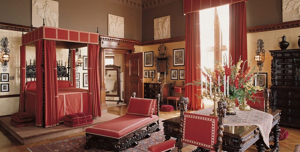 George Vanderbilt's Bedroom in the Biltmore Estate, Asheville, N.C. [1000x750]