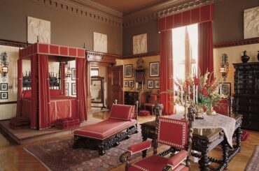 George Vanderbilt's Bedroom in the Biltmore Estate, Asheville, N.C. [1000x750]