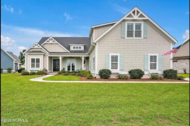 Homes for sale - 1319 Cross Water Circle, Leland, NC 28451