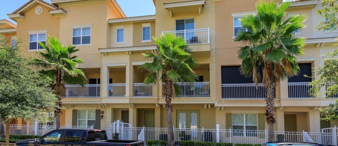 1487 Lake George Drive, Lake Mary, FL