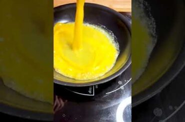 How to Make the Perfect French Omelette #shorts