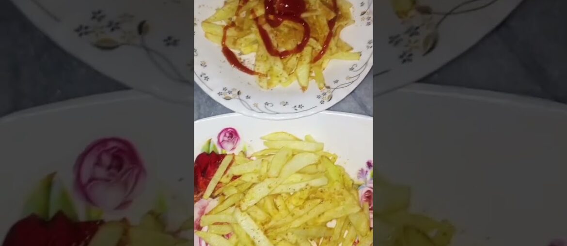 Yummy Crispy French fries #yummyfoodie #delicious #chips #viral #shortfeed