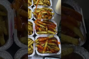 Pizza Fries | Potato Chips Pizza |Cheese French Fries#BudgetSlicesINSANE FOOD#AffordablePizzaDeals