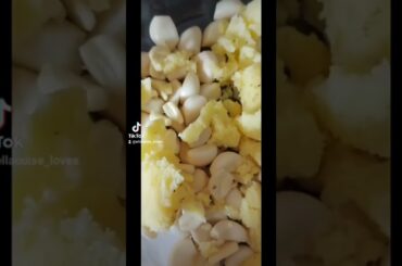 Make Garlic Confit | Easy French cooking | Clarified Butter | Garlic Recipes | Cook with me |