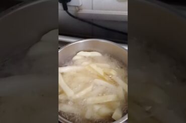 french fries #satisfying #asmr #shortvideo