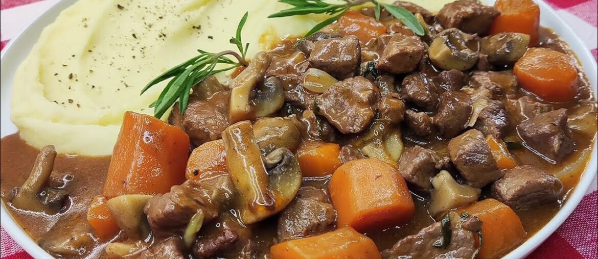 Hearty Beef Bourguignon: Rich, Flavorful French Beef Stew In Red Wine