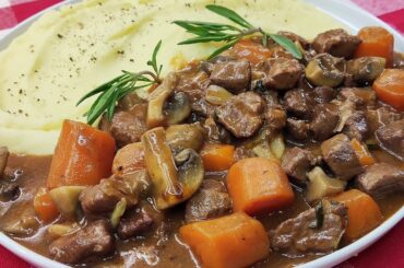 Hearty Beef Bourguignon: Rich, Flavorful French Beef Stew In Red Wine