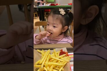 Trying French fries for the first time