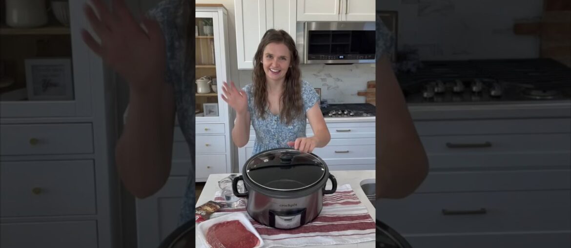 3-Ingredient EASY DINNER!! French Dip Slow Cooked sandwiches! #food #slowcooker # #tasty