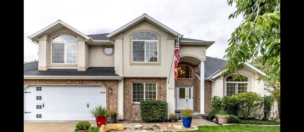 Willow Creek Estates 2-Story Straddling Big and Little Cottonwood Canyons