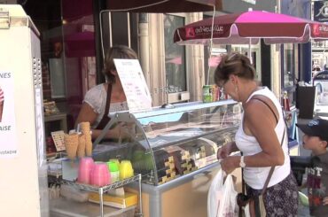 Dijon/France & red wine Pears