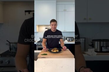 CROCKPOT FRENCH ONION ROAST | @elliotts.kitchen