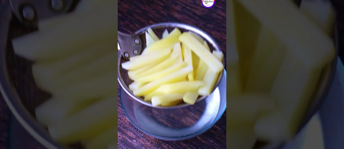 “ASMR Crispy French Fries: A Soothing Crunchy Experience || Chips #food #fries "ASMR Crispy French Fries: A Soothing Crunchy Experience || Chips #food #fries