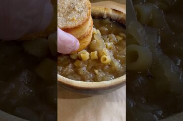 French Onion and Pasta Soup  #cookingshorts #cooking #frenchonionsoup #souprecipe