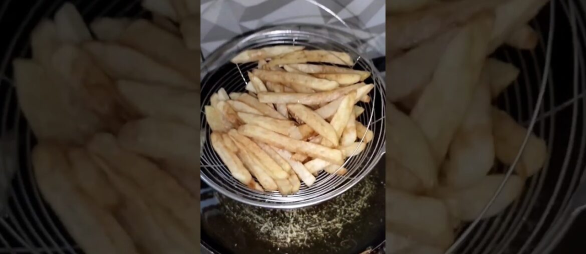 French fries at home.Easy and simple#fries#tasty#food#youtubeshorts #viral