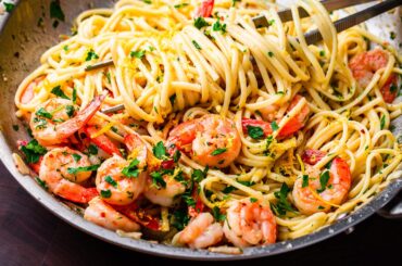 Lemon Garlic Shrimp Pasta - So Easy You'll Make It All Year Long
