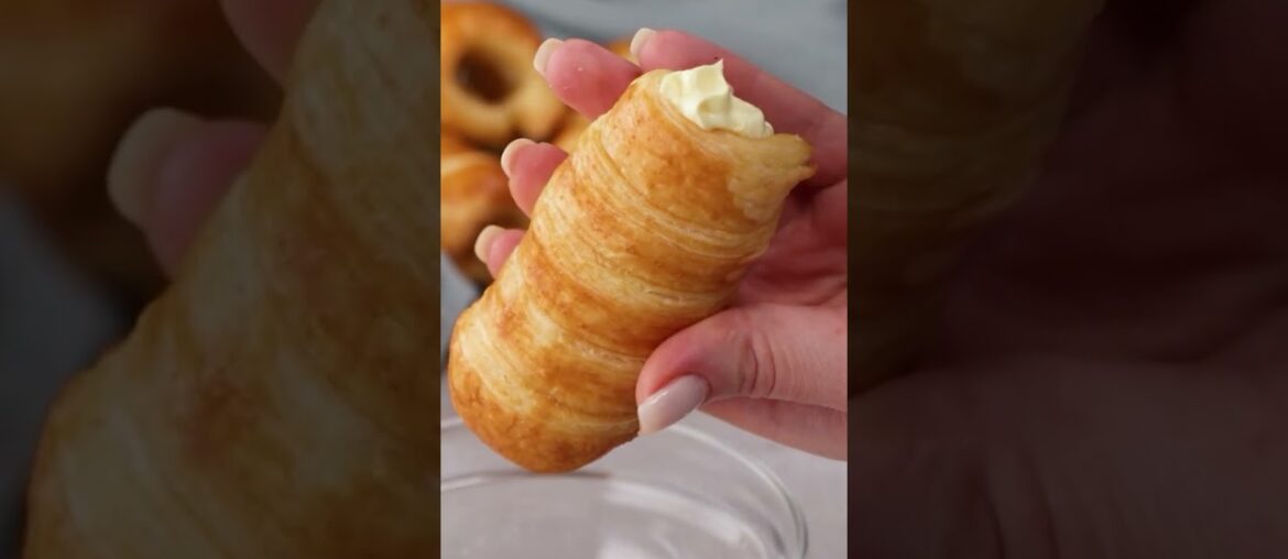 Prepare the best croissants at home - with puff pastry twisted over tablespoons