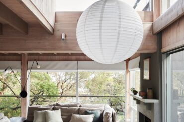 Renovated 1980s timber beach house with a view in Cape Schanck, Mornington Peninsula south of Melbourne, Victoria, Australia [6250x8125]