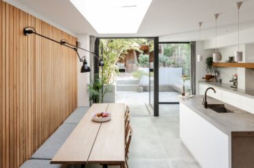 Modern extension to a four-bedroom Victorian house in Hackney, East London, UK [1600x1067]