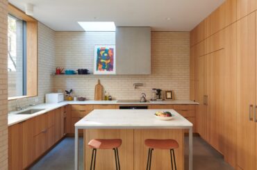 Oak Minimalist Kitchen In Brooklyn [2364x1315]