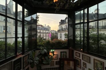 Inside a restaurant in Paris [OC] [3024x4032]