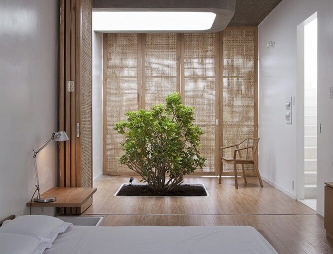 Minimalistic bedroom in a house called Anh House in Ho Chi Minh City, Vietnam. Architects: S+Na. – Sanuki + Nishizawa architects. [666x1000]