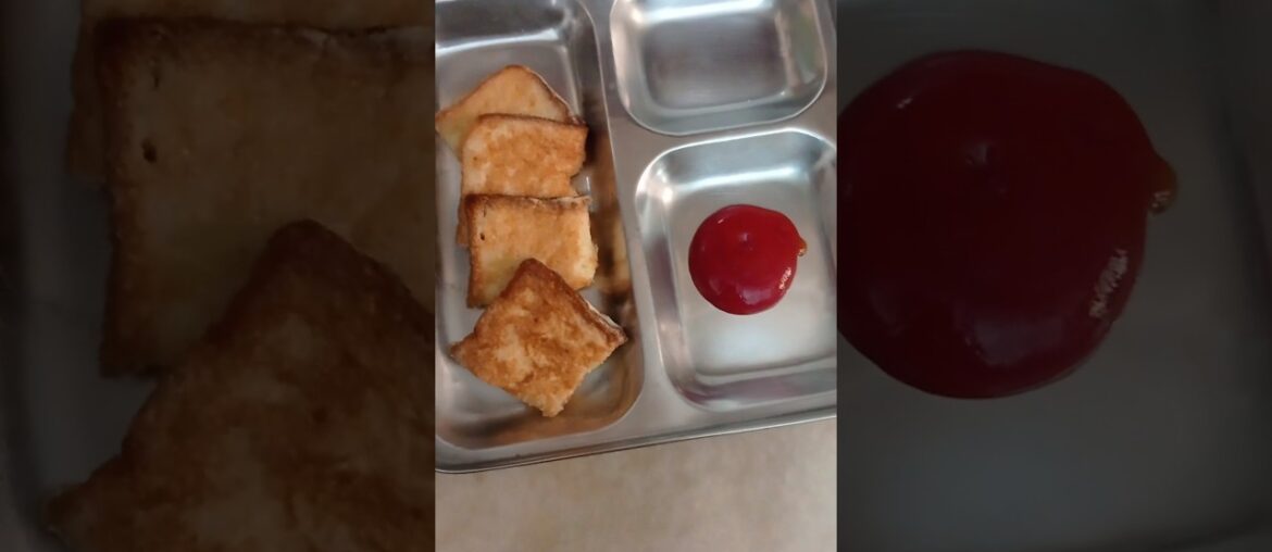 egg French toast #egg #eggfrenchfries #food #recipe #reels #youtube #indianfood #follow #foodblogger