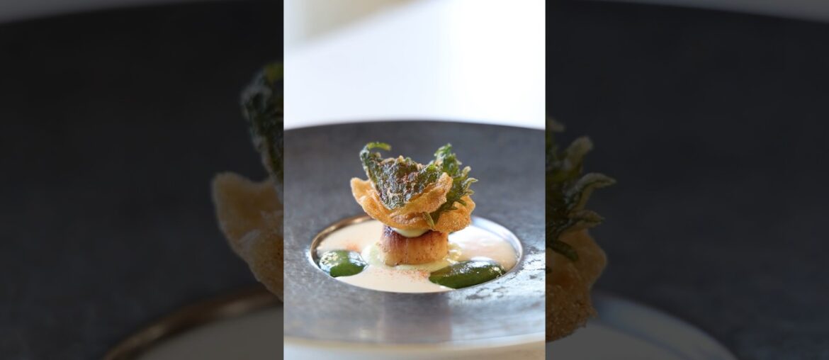 Scallop roe crisp or cracker! Fine dining cooking #shorts