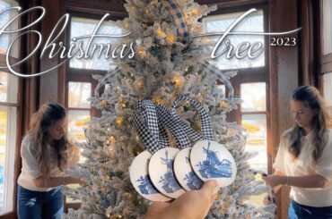 Christmas Tree Decorate 2023 (Blue & Green, Delft Inspired) French & English Country Christmas Tree