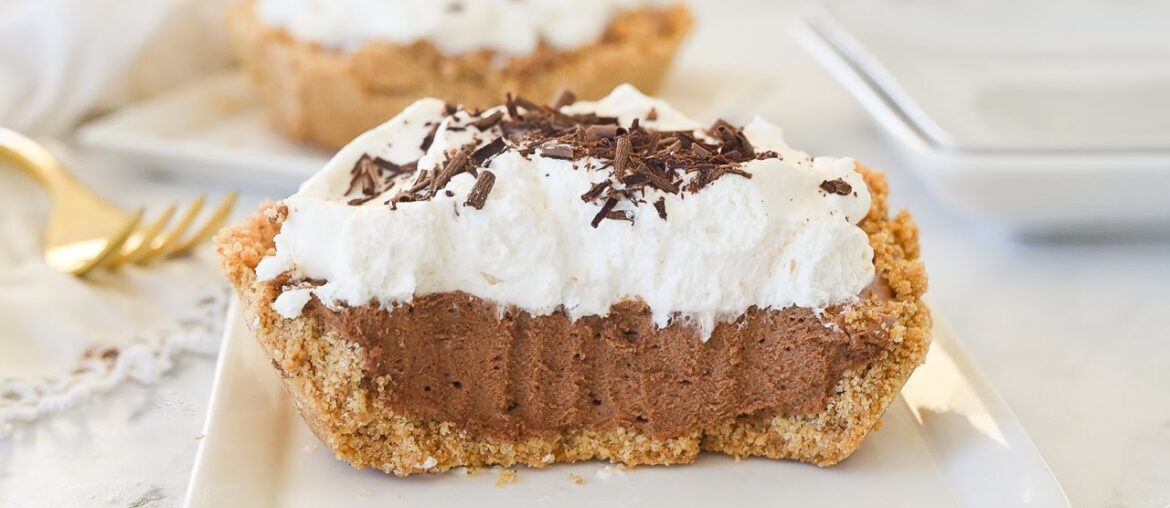 French Silk Pie for Two | Small Batch Dessert French Silk Pie for Two | Small Batch Dessert