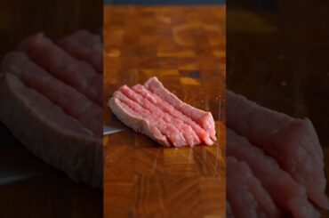 medium steak with fresh cucumber and chili pepper #shorts